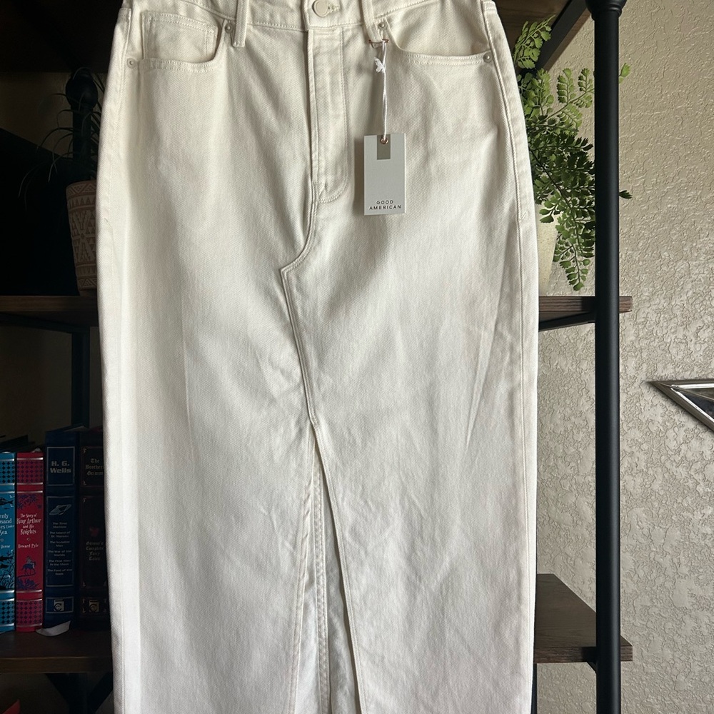 Good American Slit Front Denim Skirt Bone 8 / 29 NWT